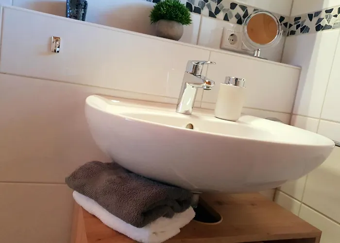 Gipfelpanorama * جارمش بارتنكيرشن